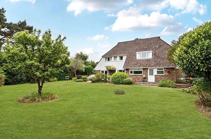 4 Bedroom Detached House For Sale In Sandy Lane, Cobham, Surrey, KT11