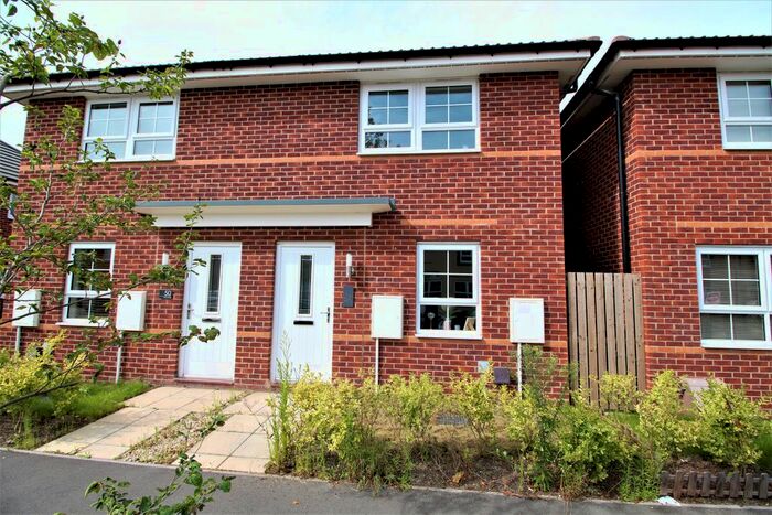 2 Bedroom Semi-detached House To Rent In Davy Road, New Rossington, Doncaster, DN11