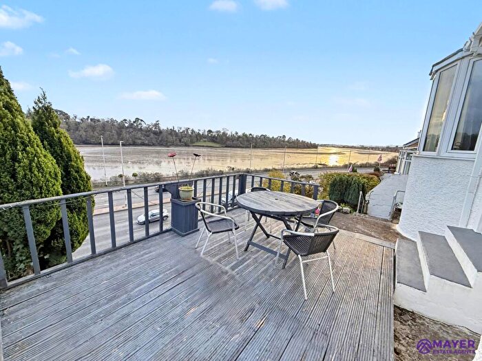 4 Bedroom Semi Detached House For Sale In Crabtree Villas, Crabtree, PL3