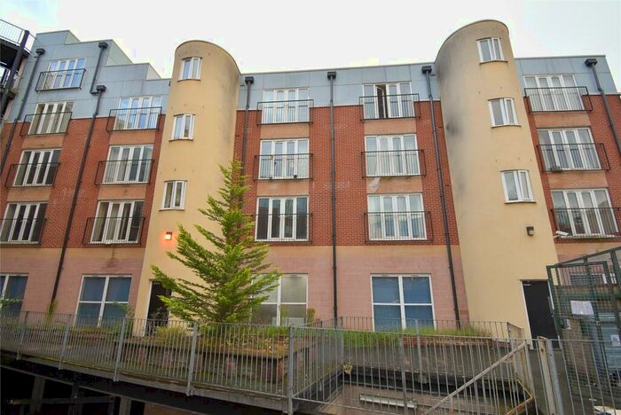 2 Bedroom Apartment To Rent In Aura Court, Percy Street, Hulme, M15