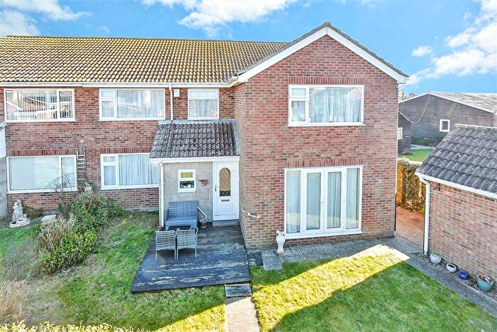 5 Bedroom Semi-Detached House For Sale In Holly Road, St. Mary's Bay, Romney Marsh, Kent, TN29