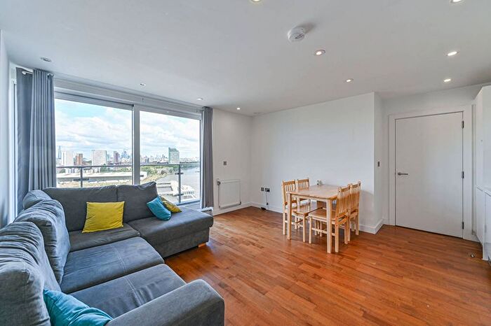 2 Bedroom Flat To Rent In Wharf Street, Deptford, London, SE8