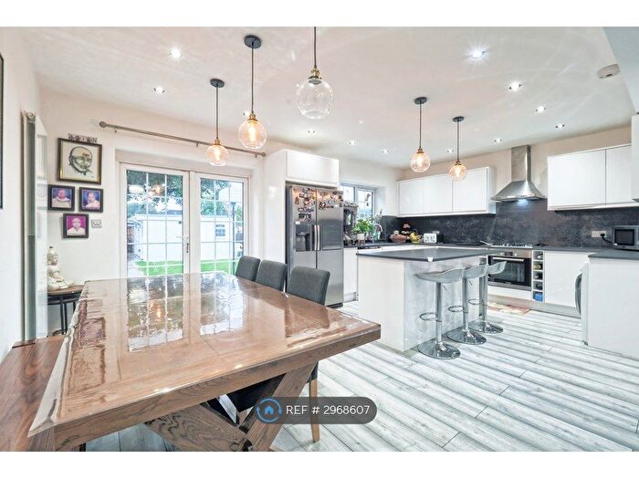 4 Bedroom Semi-Detached House To Rent In Mount Park Road, Pinner, HA5