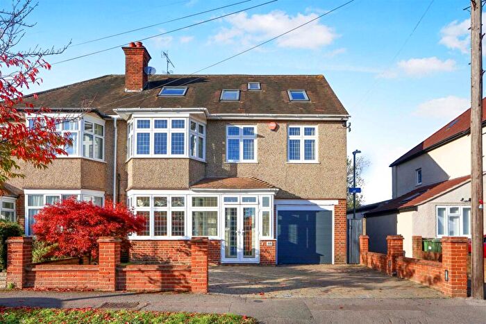 6 Bedroom Semi Detached House For Sale In Quarry Park Road, Cheam, SM1