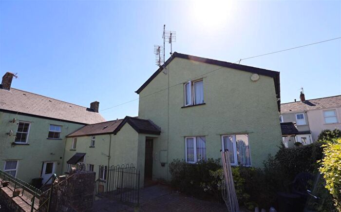 2 Bedroom Apartment To Rent In Eastgate Mews, Cowbridge, CF71