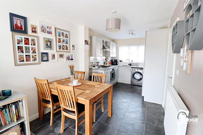 3 Bedroom Semi-Detached House For Sale In Castle Hill Road, Anstey, Leicester, LE7