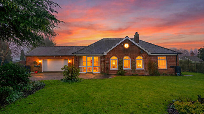 3 Bedroom Detached Bungalow For Sale In Spilsby Road, Mavis Enderby, PE23