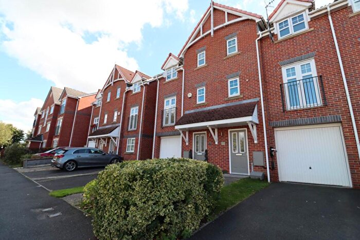 4 Bedroom Town House For Sale In Terminus Road, Bromborough, CH62