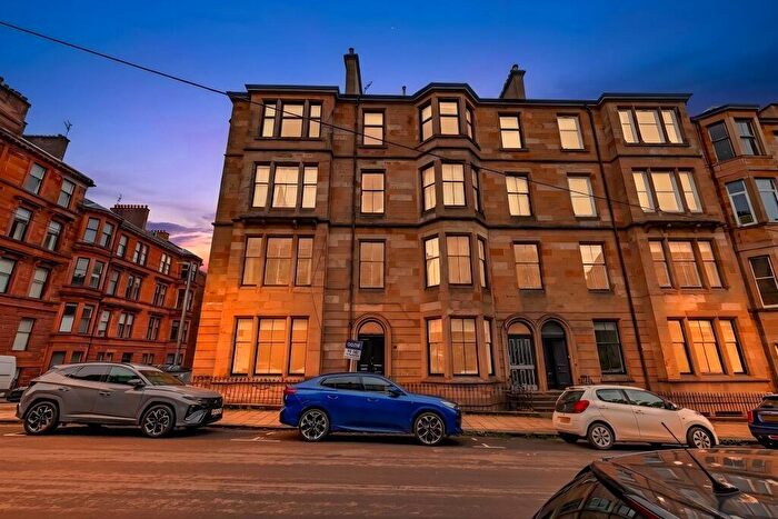 4 Bedroom Flat To Rent In Kersland Street, Hillhead, Glasgow, G12