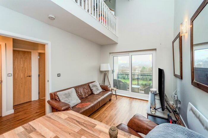 2 Bedroom House To Rent In Phoebe Road, Pentrechwyth, Swansea, SA1