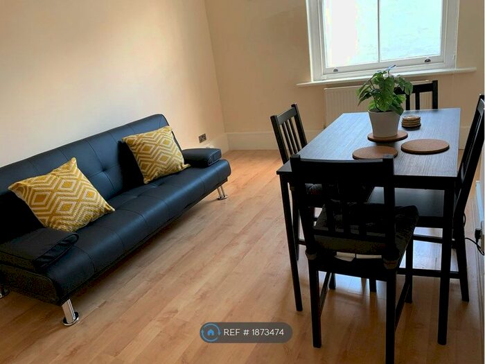 1 Bedroom Flat To Rent In Wordsworth Road, London, SE20