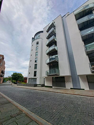 2 Bedroom Flat To Rent In Henry Street, Liverpool, L1