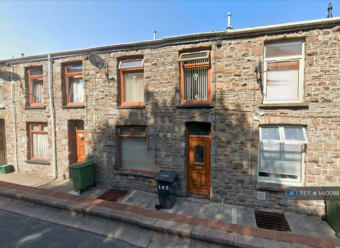 3 Bedroom Terraced House To Rent In Penrhiwceiber Road, Mountain Ash, CF45
