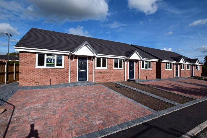 2 Bedroom Bungalow To Rent In Butts Road, Market Drayton, Shropshire, TF9