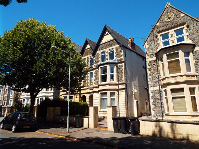 1 Bedroom Flat To Rent In Oakfield Street, Roath, Cardiff, CF24
