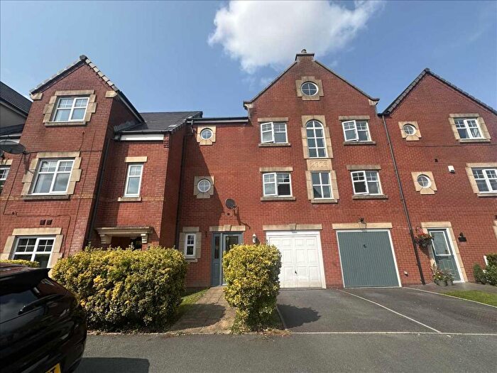 Terraced House To Rent In Coppice Close, Lostock, Bolton, BL6