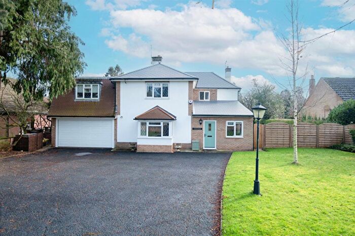 5 Bedroom Detached House For Sale In The Promenade, Wellingborough, NN8