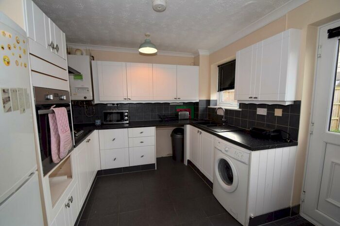 3 Bedroom End Of Terrace House To Rent In Holworthy Road, Norwich, NR5