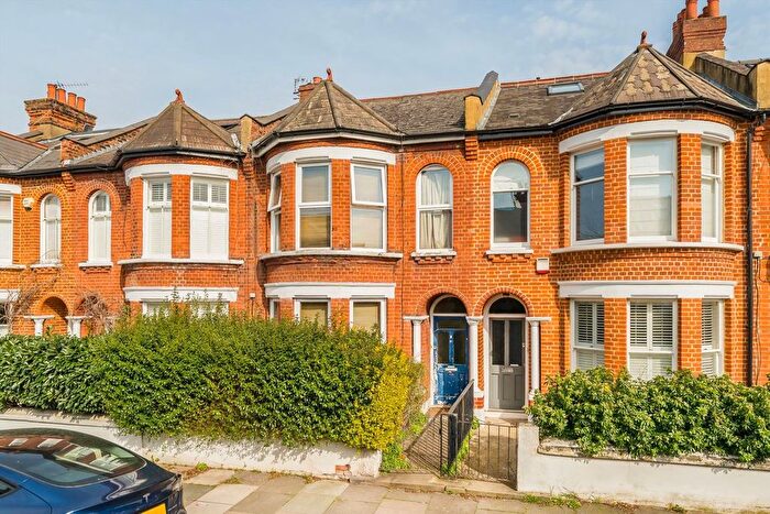 4 Bedroom Terraced House For Sale In Haverhill Road, Balham, SW12