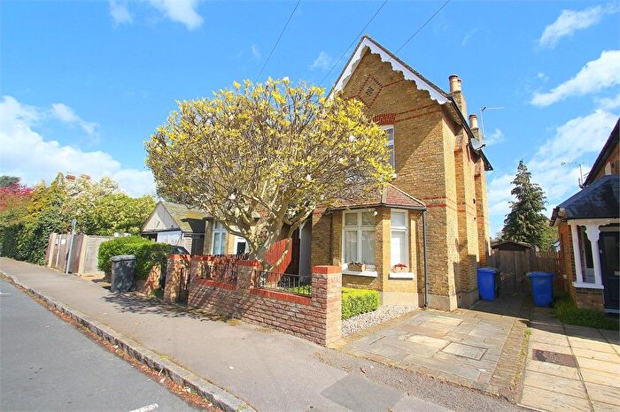 4 Bedroom Semi Detached House To Rent In Montagu Road, Datchet, SL3