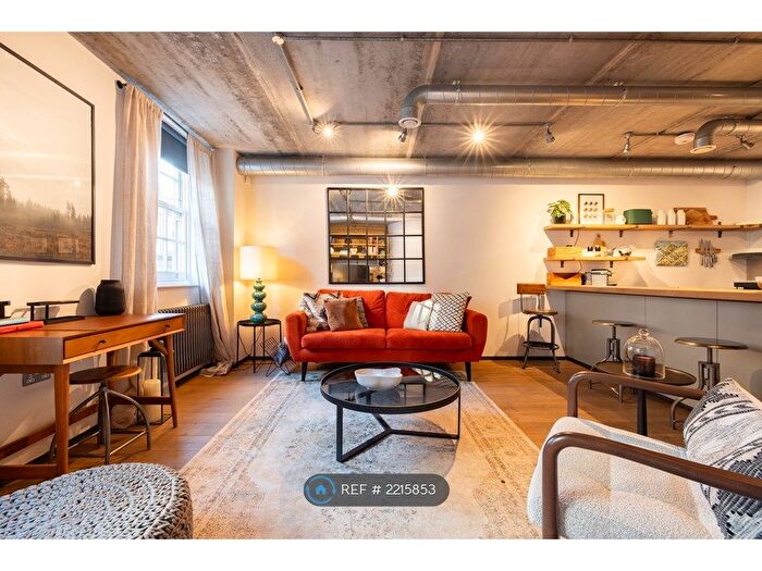 2 Bedroom Flat To Rent In Great Suffolk St, London, SE1