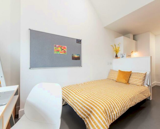 Studio To Rent In Aston Street, Birmingham, B4