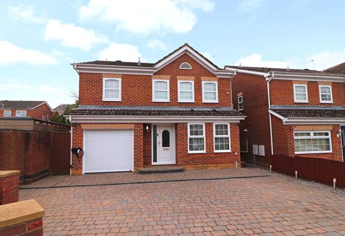 4 Bedroom Detached House For Sale In Marlborough Gardens, Hedge End, SO30