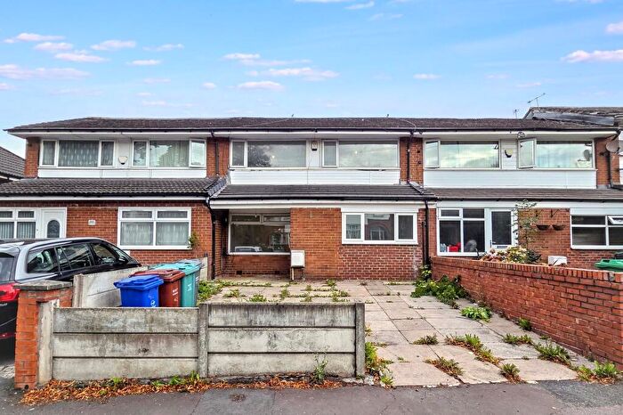 3 Bedroom Terraced House For Sale In Birch Hall Lane, Longsight, Manchester, M13
