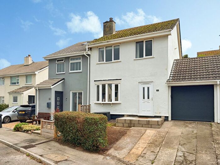 3 Bedroom Semi Detached House For Sale In West View, Porthleven, TR13