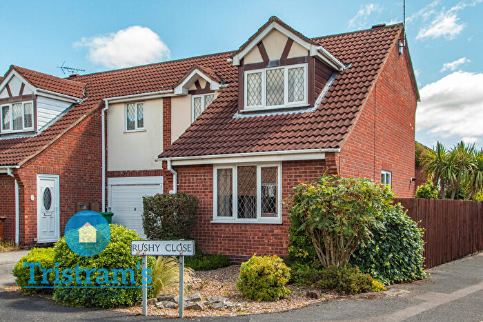3 Bedroom Semi-Detached House For Sale In Rushy Close, Wollaton, NG8