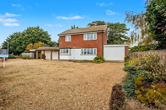 4 Bedroom Detached House For Sale In Collingwood Road, Hunstanton, PE36