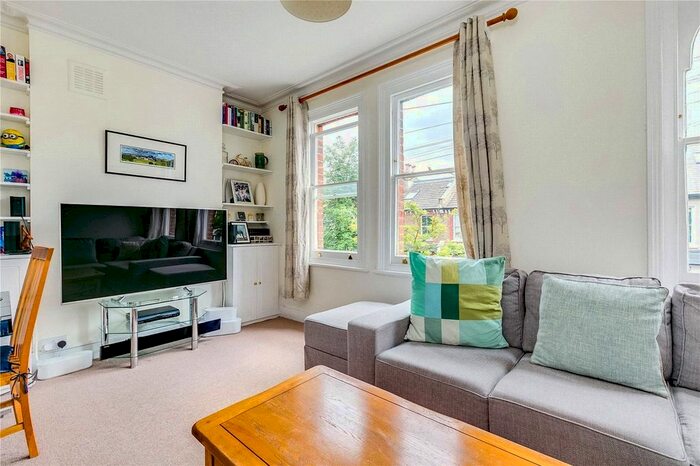 2 Bedroom Maisonette To Rent In Musard Road, Barons Court, W6