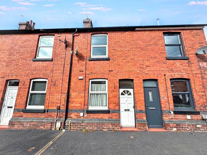 2 Bedroom Terraced House For Sale In Byrom Street Leek Staffordshire, ST13