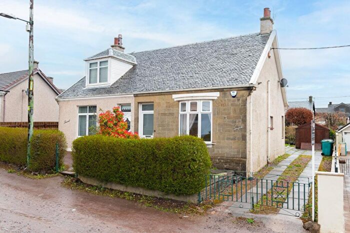 1 Bedroom Semi-Detached Bungalow For Sale In Clive Street, Shotts, ML7