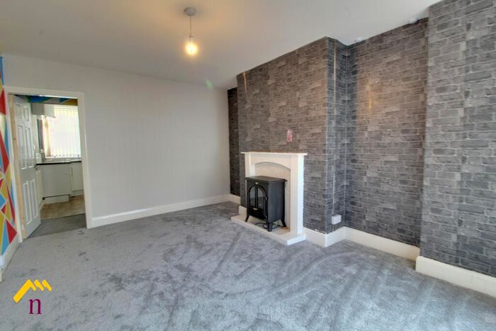 2 Bedroom Terraced House For Sale In Hunt Lane, Bentley, Doncaster, DN5
