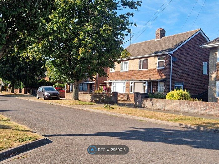 3 Bedroom Semi-Detached House To Rent In Mount Drive, Wisbech, PE13