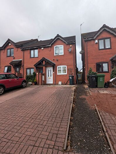 2 Bedroom House To Rent In Acacia Close, Dudley, DY1