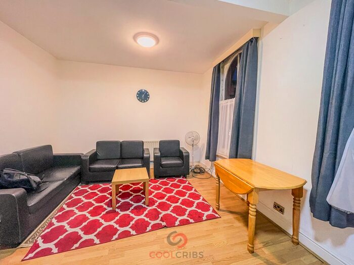 1 Bedroom Flat To Rent In Elgin Avenue, Maida Vale, London, W9