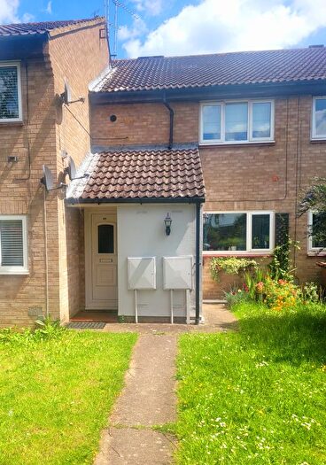 1 Bedroom Maisonette To Rent In Lakemead, Ashford, TN23