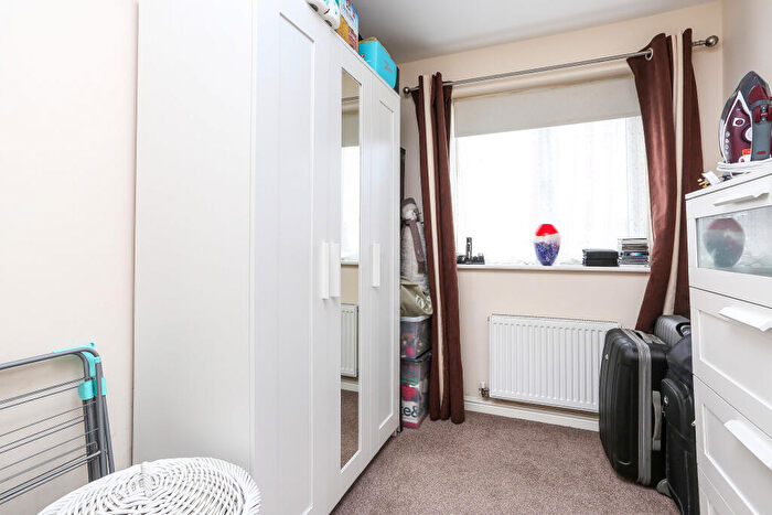 2 Bedroom Apartment To Rent In Harbourne Close, Kenilworth, CV8