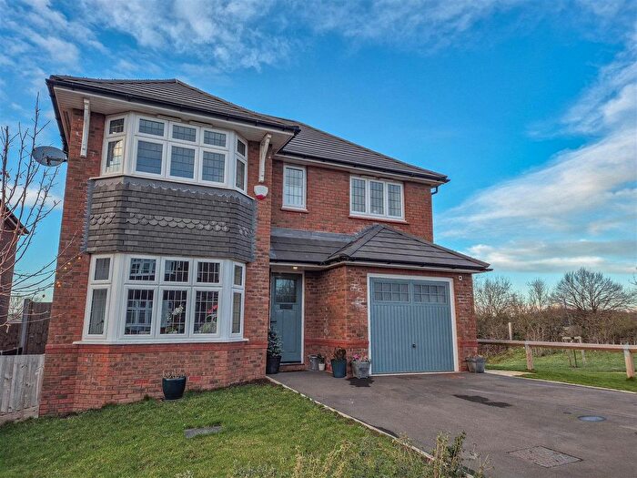 4 Bedroom Detached House For Sale In Kingscote Drive, Berkeley, GL13