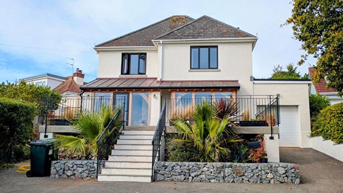 3 Bedroom Detached House For Sale In Littlefield, Bishopsteignton, TQ14