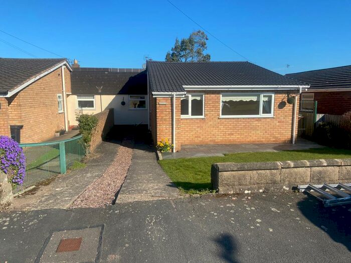 3 Bedroom Bungalow To Rent In Church Road, CH7