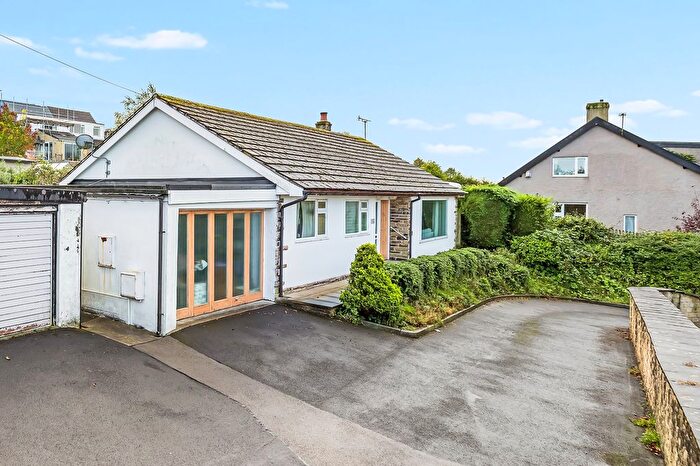 3 Bedroom Bungalow For Sale In Colne Road, Kelbrook, Barnoldswick, Lancashire, BB18
