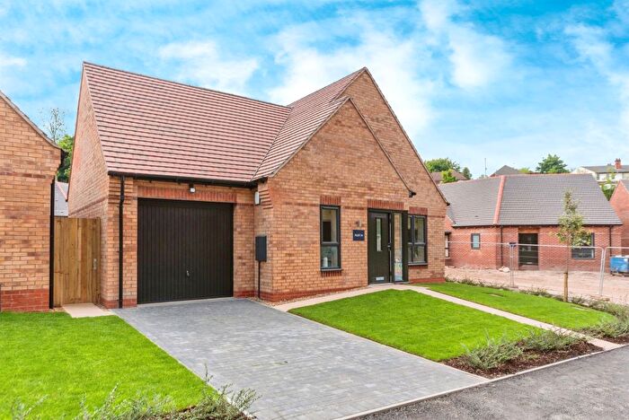 2 Bedroom Detached Bungalow For Sale In Valley Lane, Mansfield, NG18