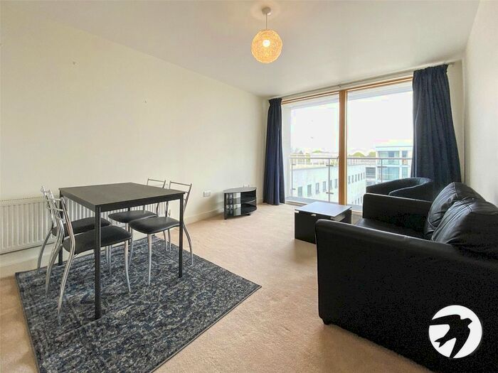 1 Bedroom Flat To Rent In Station Road, Orpington, Kent, BR6