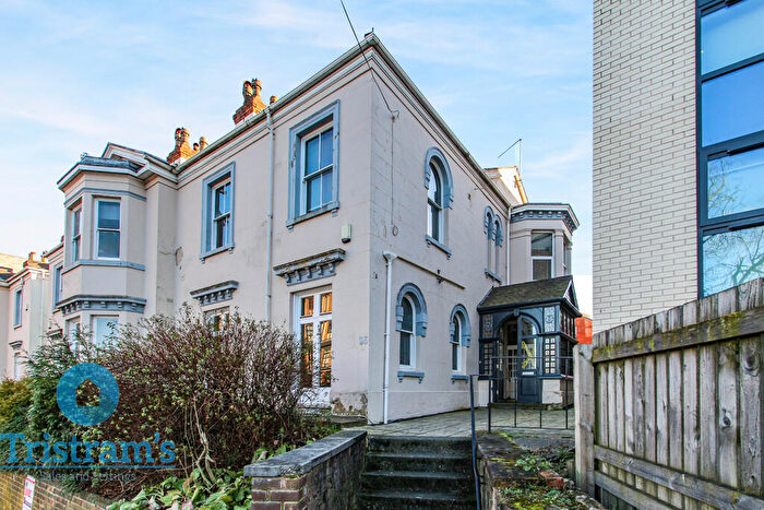 10 Bedroom Semi-Detached House To Rent In Talbot Street, Nottingham, NG1