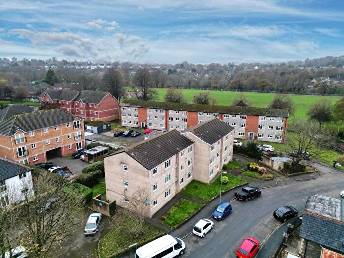 1 Bedroom Flat For Sale In Hazelhurst Road, Cardiff, CF14