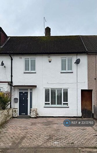 3 Bedroom Terraced House To Rent In The Avenue, St. Pauls Cray, Orpington, BR5