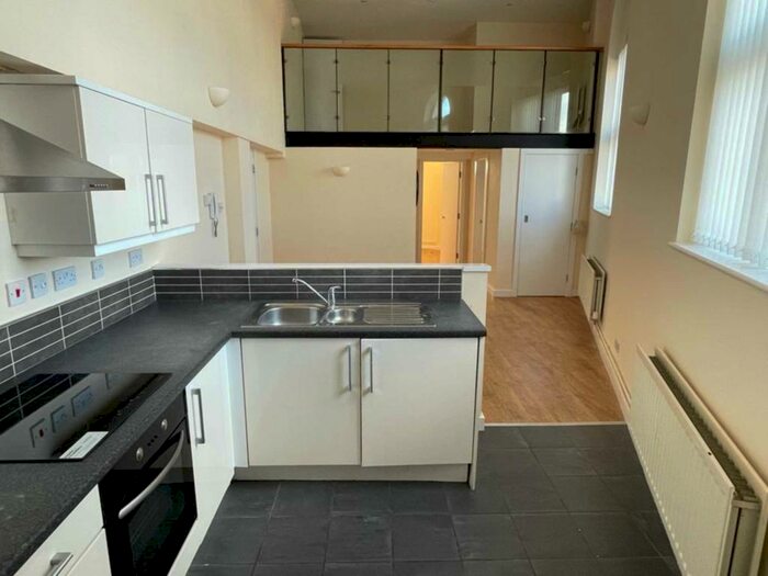 2 Bedroom Apartment To Rent In Blenheim Road, Allerton, L18